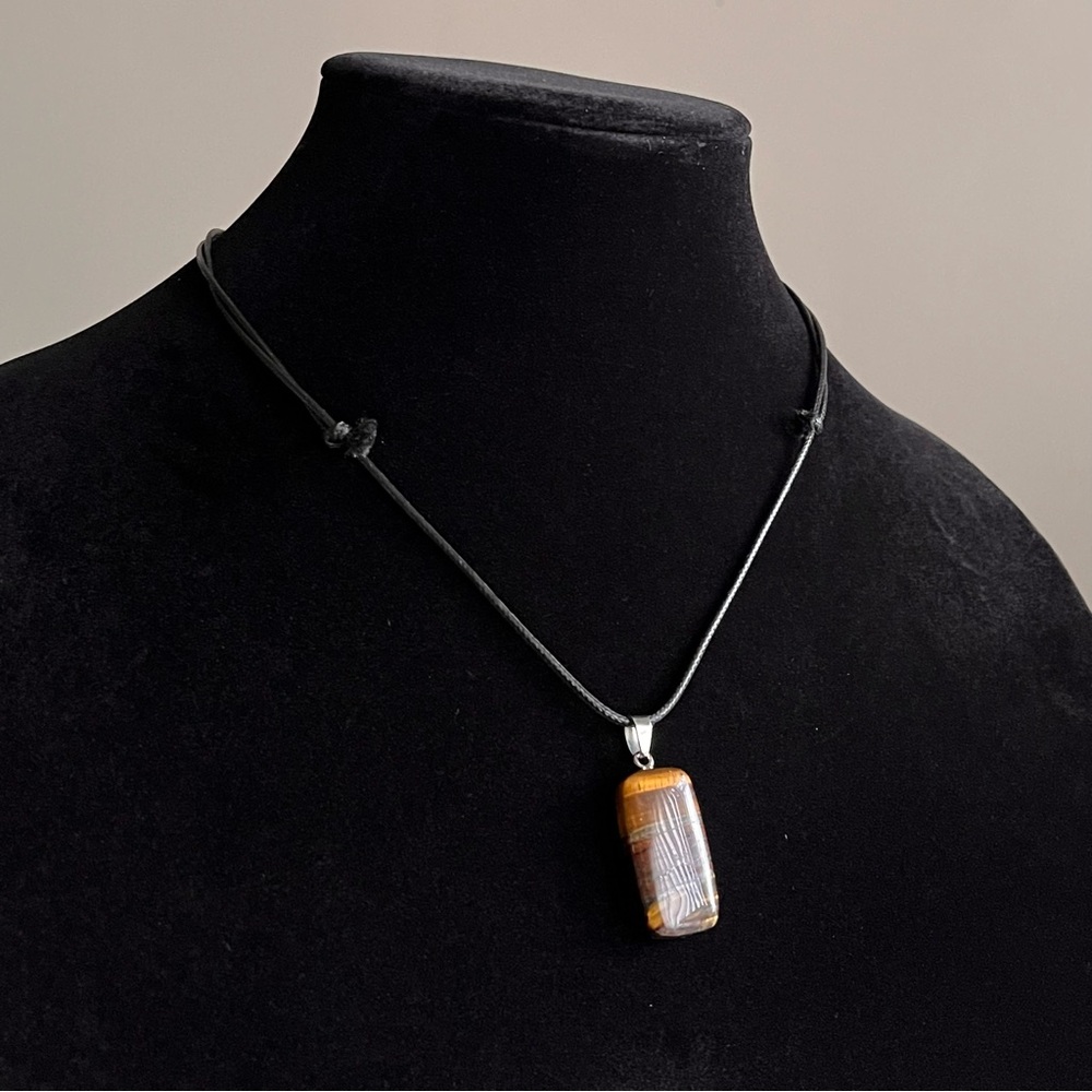 Tiger eye stone pendant adjustable cord necklace - Picture 3 of 8